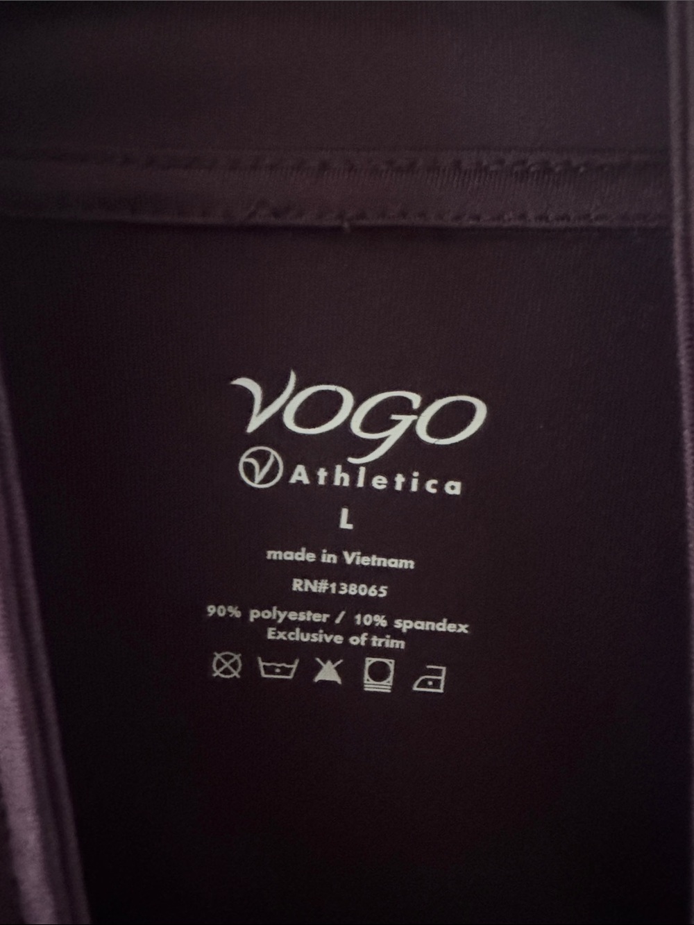 VOGO Athletica Performance Jacket in Deep Plum - Picture 2 of 2